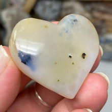 将图像加载到图库查看器中，Dendritic Agate Heart #07
