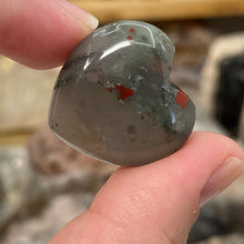 Load image into Gallery viewer, African Bloodstone 1&quot; Pocket Heart #03
