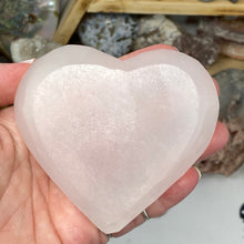Load image into Gallery viewer, Selenite 3.5&quot; Heart Bowl #02
