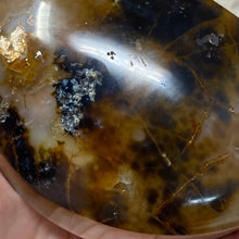 Cargar imagen en el visor de la galería, Druzy Agate Large Moon #07 *Rainbows
