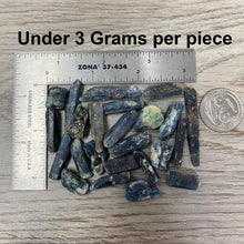 Load image into Gallery viewer, Blue Kyanite Extra Quality Loose Rough Pieces
