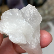 Bild in Galerie-Viewer laden, Arkansas Quartz Small Cluster #43
