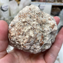 将图像加载到图库查看器中，Pink Amethyst Large Geode Cluster #08
