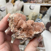 将图像加载到图库查看器中，Pink Amethyst Large Geode Cluster #07
