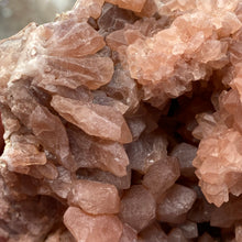 Chargez l&#39;image dans la visionneuse de la galerie, Pink Amethyst Large Geode Cluster #07
