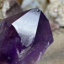 Chargez l&#39;image dans la visionneuse de la galerie, Royal Amethyst Extra Quality X-Large Point from Bahia, Brazil #02
