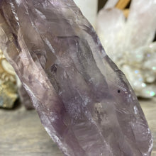 将图像加载到图库查看器中，Royal Amethyst Extra Quality X-Large Point from Bahia, Brazil #02
