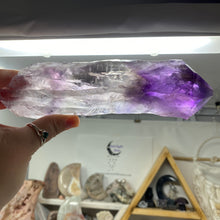 将图像加载到图库查看器中，Royal Amethyst Extra Quality X-Large Point from Bahia, Brazil #02
