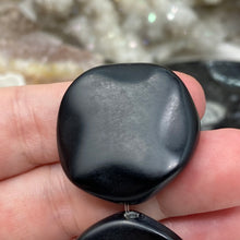 Load image into Gallery viewer, Black Onyx Matte Waved Circle A Grade Beads
