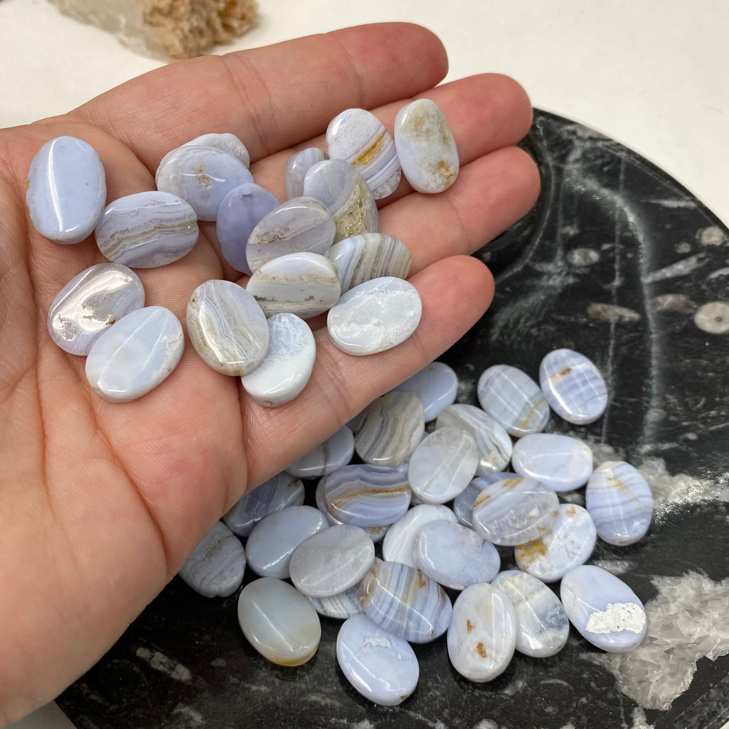 Blue Lace Agate Waved Oval A Grade 16x12mm Beads