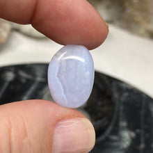 将图像加载到图库查看器中，Blue Lace Agate 14-24mm AB Grade Beads
