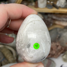 Load image into Gallery viewer, Howlite Egg #04
