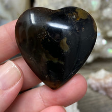 将图像加载到图库查看器中，Amber Puffy Heart Palm Stone #08
