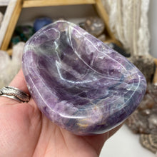 Load image into Gallery viewer, Fluorite Bowl #5 * Minor Chip
