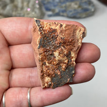 将图像加载到图库查看器中，Vanadinite #02
