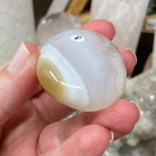 Load image into Gallery viewer, Agate Palm Stone #08
